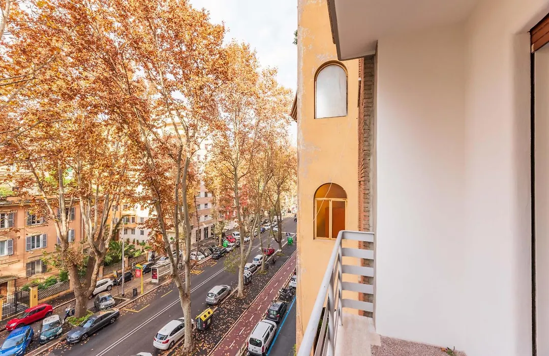 Domus Lux Angelica- Nearby Vatican-1
